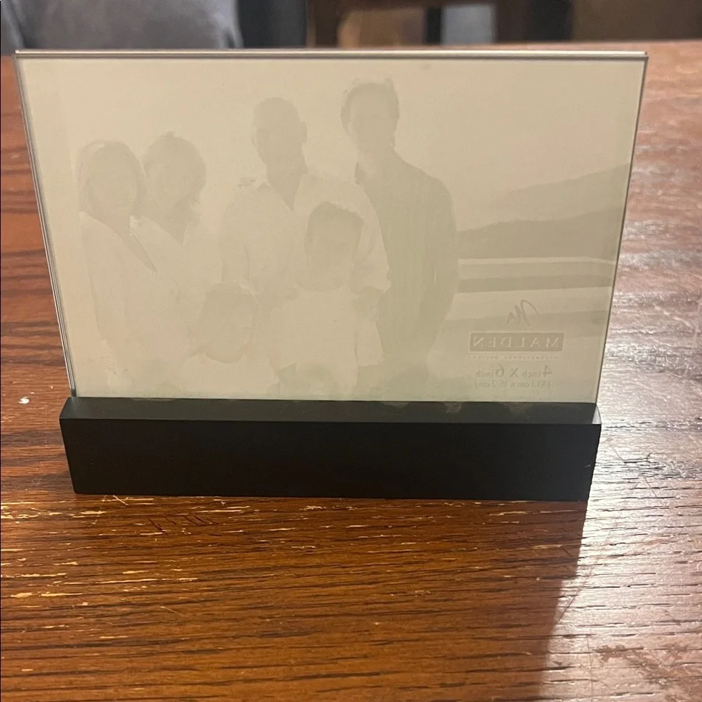Malden Black and Silver Heart Family Frame